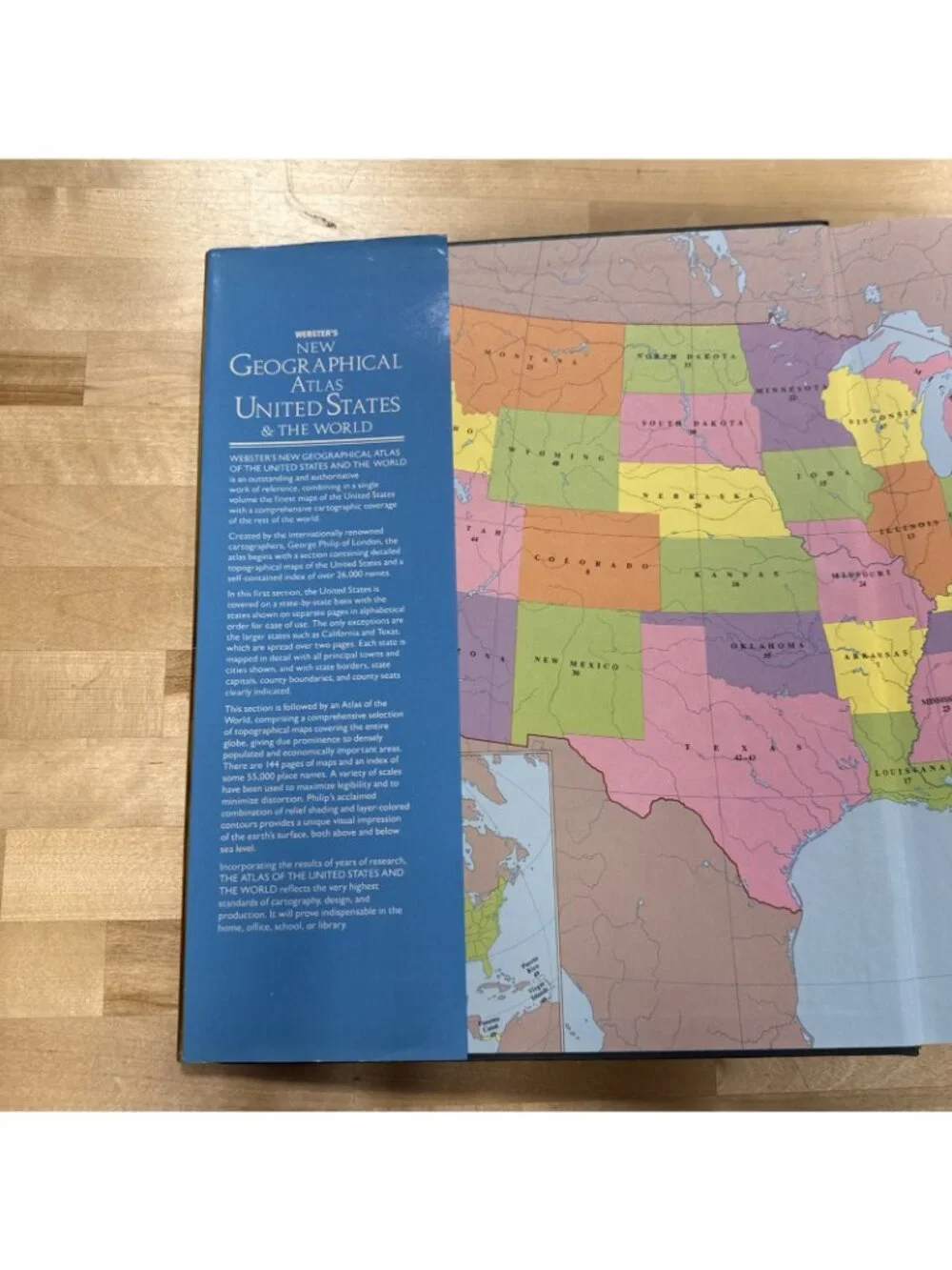 Vintage 1990 Webster’s New Geographical Atlas United States & World Hardcove